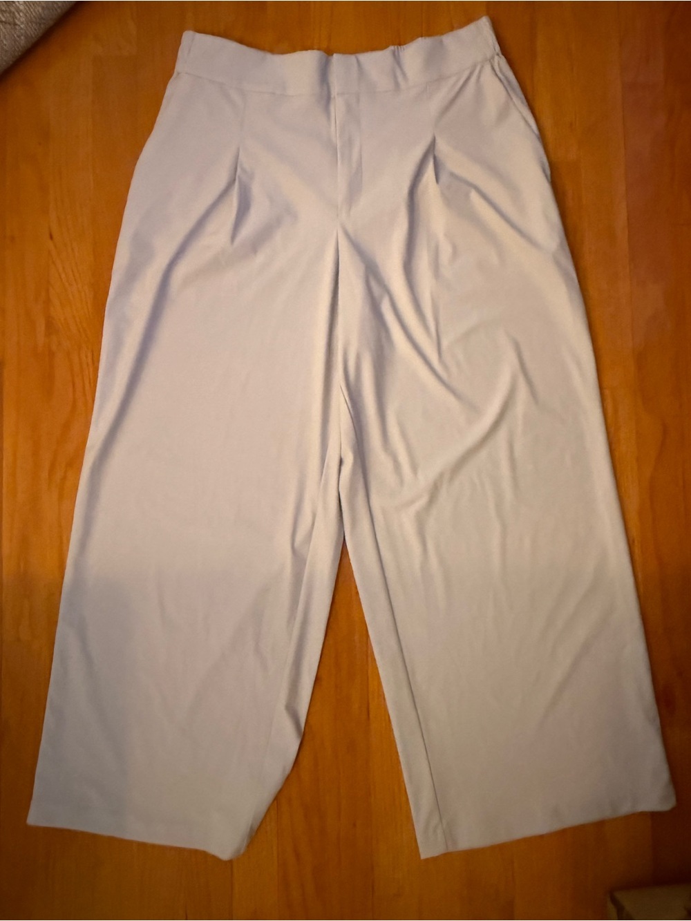 Athleta Wide-Leg Crop Pants in Pale Gray